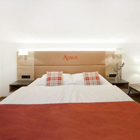 Hotel Alpina Superior Петной ам Арлберг Екстериор снимка